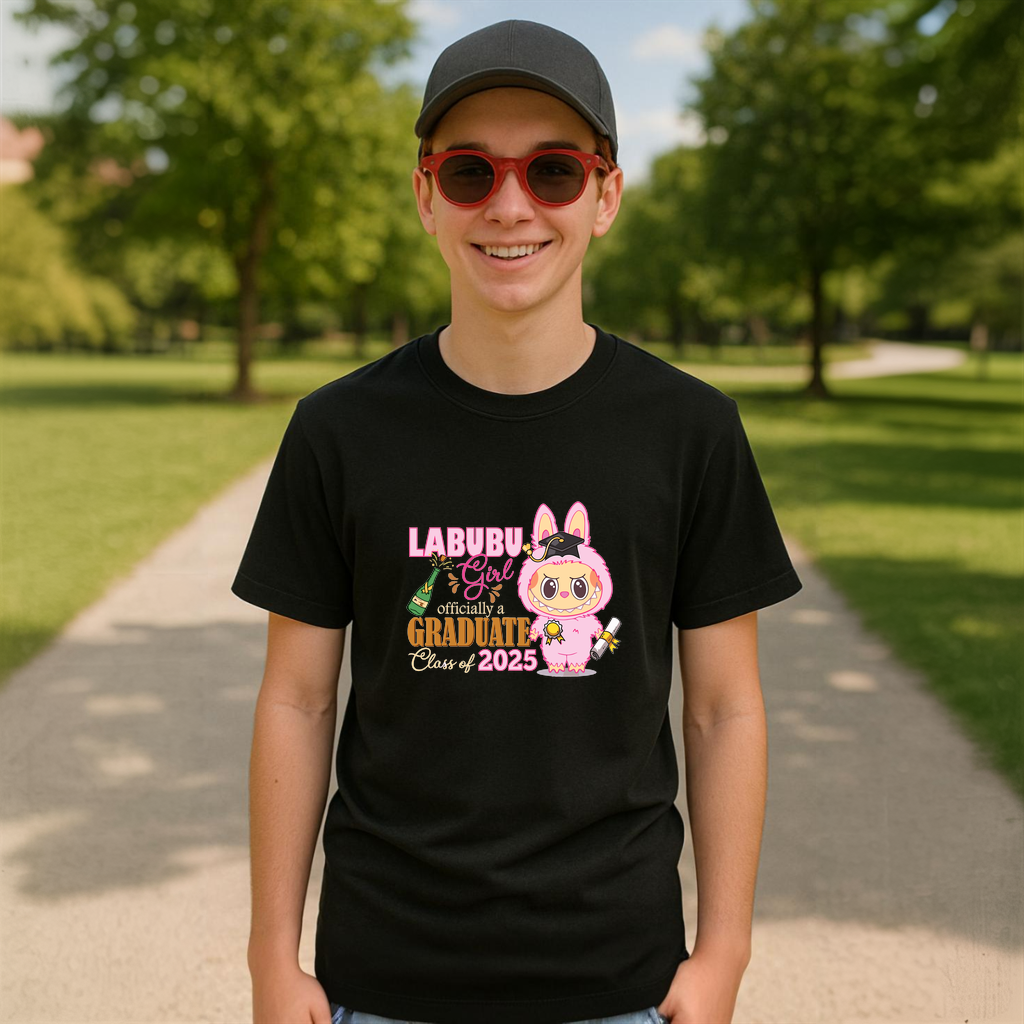 Tricou Labubu graduata roz, Unisex Dama si Barbat | Copii 